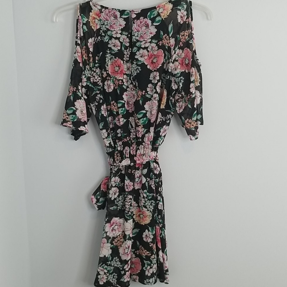 Daniel Rainn Floral Chiffon Cold Shoulder Belted Dress Size Small - Picture 4 of 8